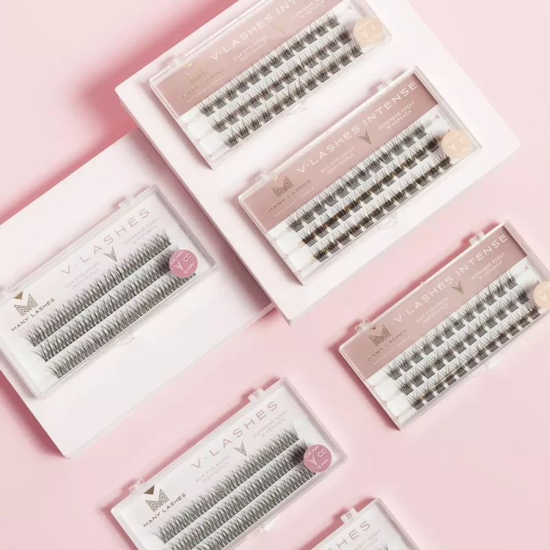Rzęsy kępki - V-Lashes, zdjęcie stylizowane
