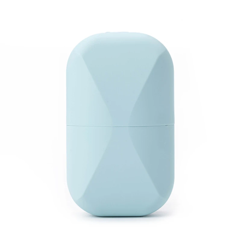 Ice Roller - silikonowe etui na lód do masażu twarzy i ciała_blue.webp