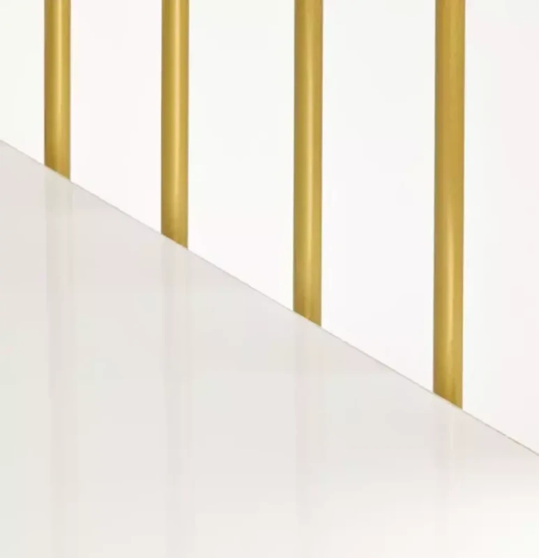 Biurko kosmetyczne Glam Gold z półkami | do manicure .webp