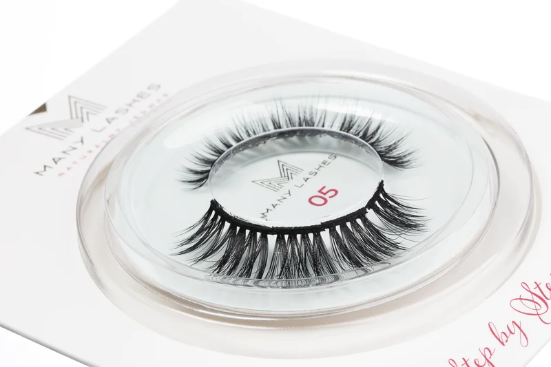 Step by Step Lashes - 05 | Zestaw 10 mini pasków rzęs